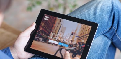 Viadeo vs LinkedIn : quel réseau social choisir ?
